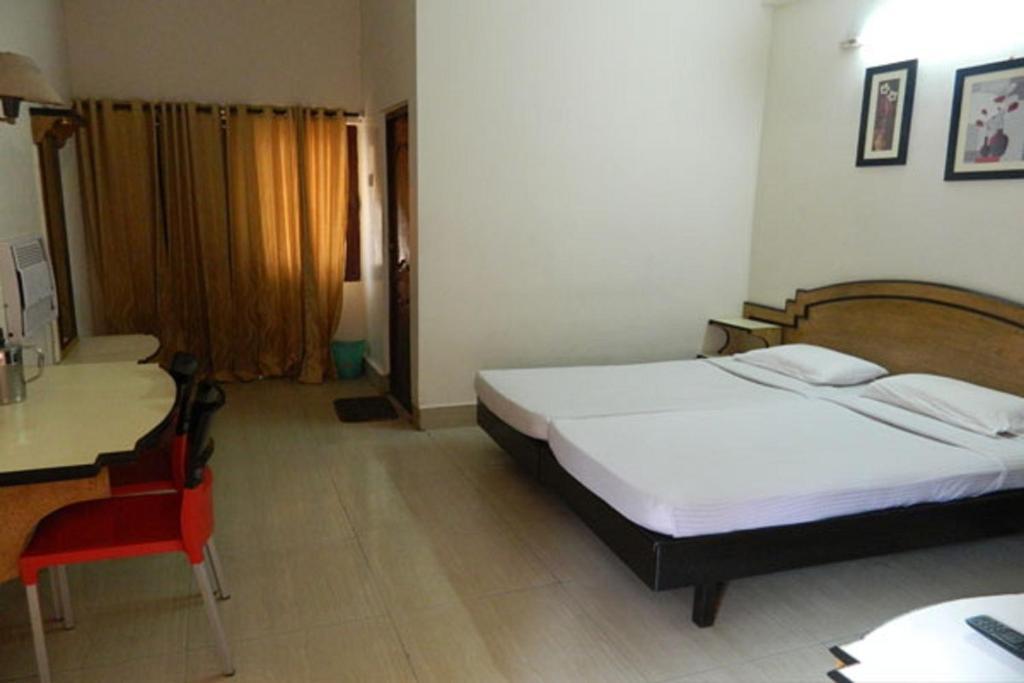 Hotel Priya Bhubaneswar Habitación foto